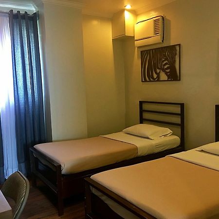 Hotel Tiffany Laoag Eksteriør billede