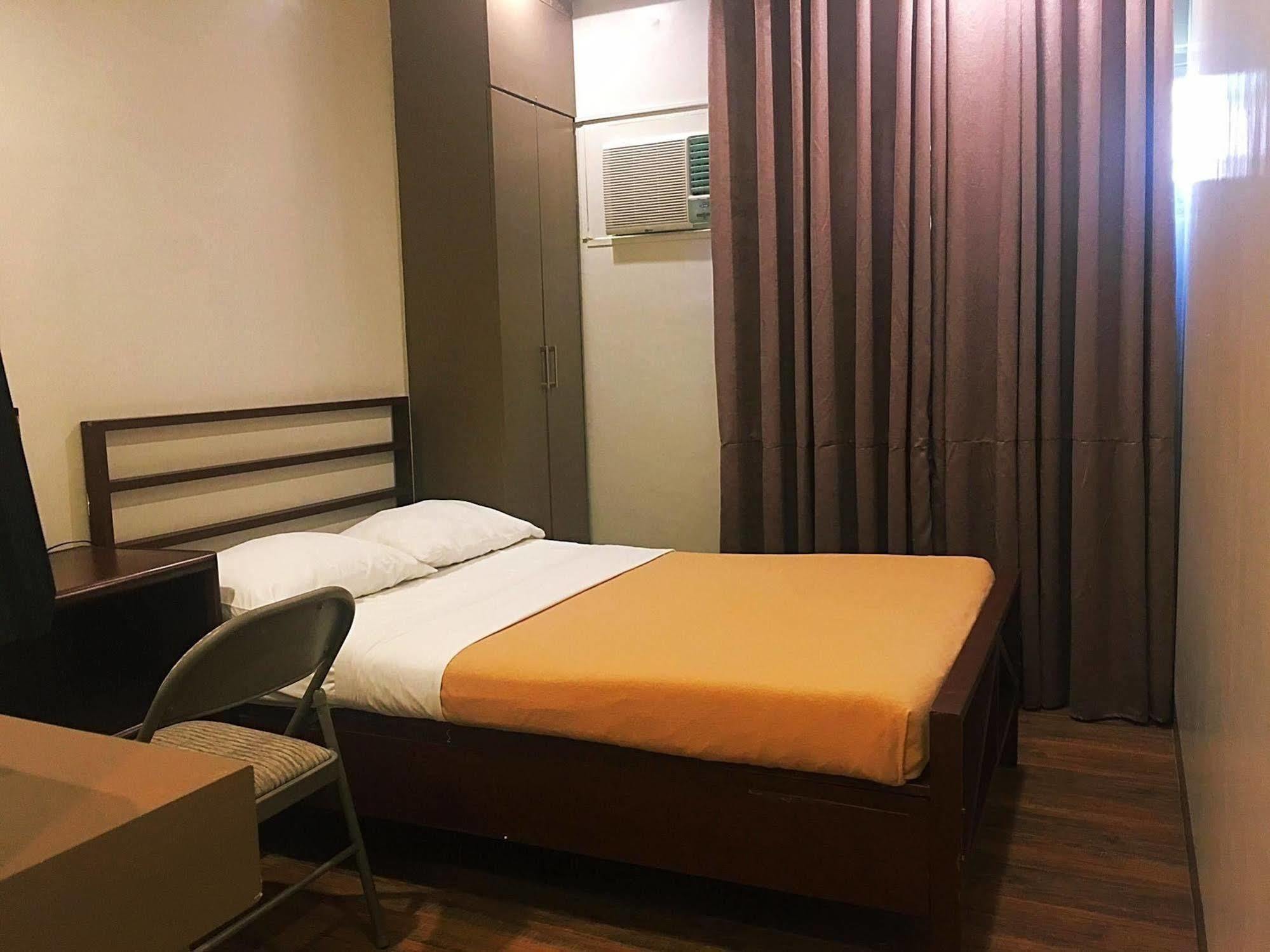 Hotel Tiffany Laoag Eksteriør billede