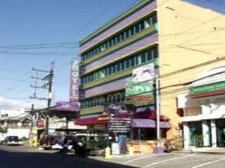 Hotel Tiffany Laoag Eksteriør billede